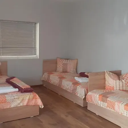 хард рок студио япара Tatil parkı *
