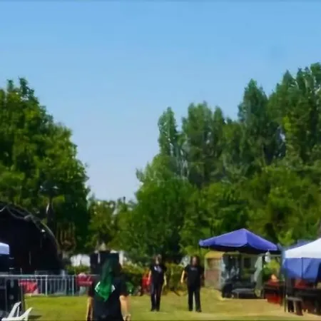 Tatil parkı хард рок студио япара *